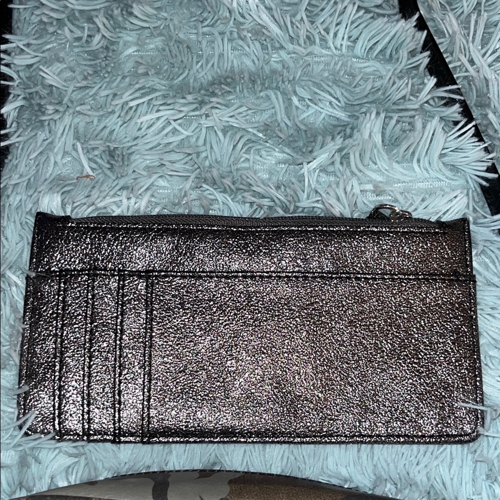 GILI CAMO LEATHER CROSSBODY BAG/ SILVER ID WRISTLET EUC - Picture 5 of 11